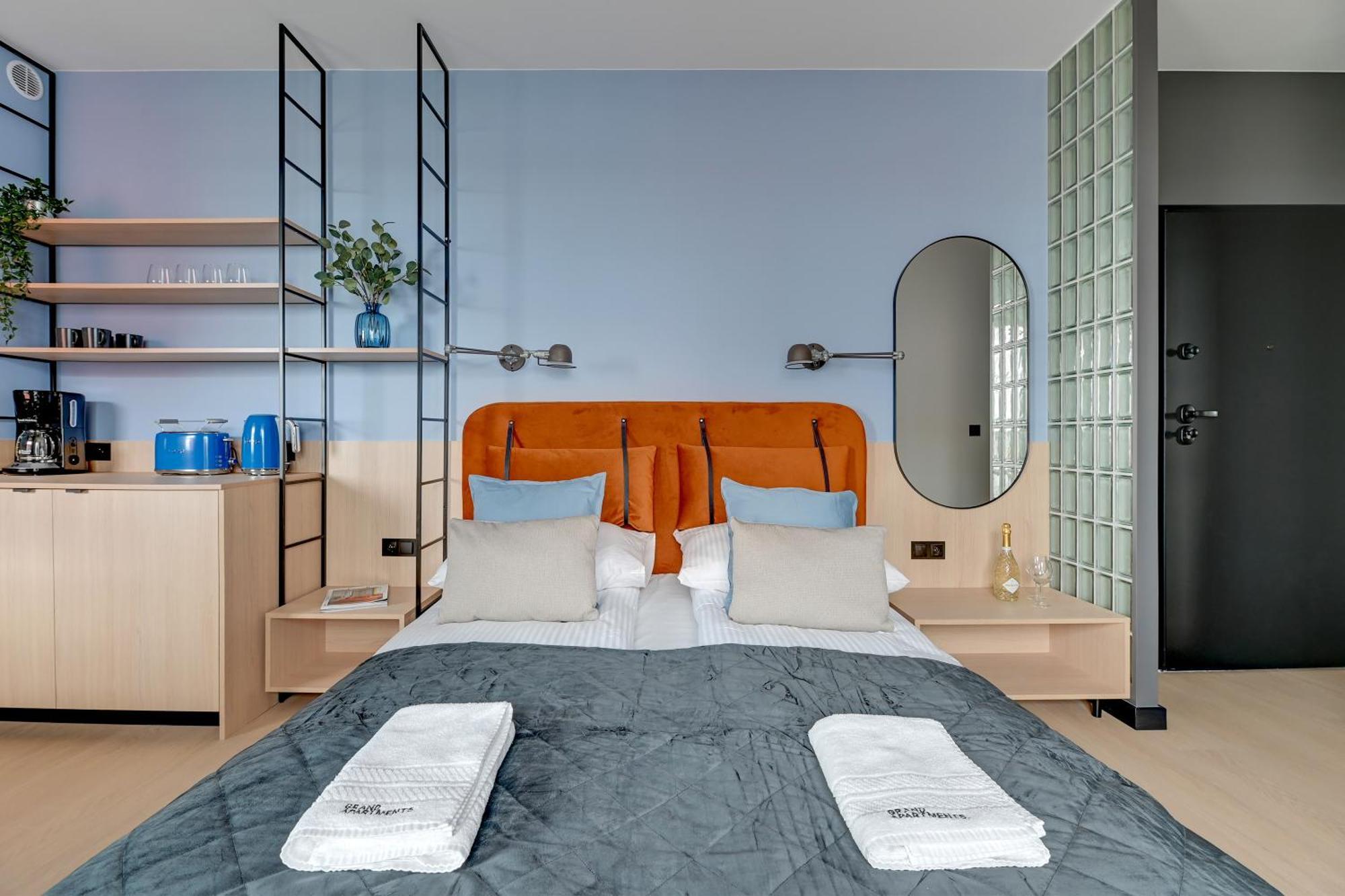 Grand Apartments - Doki Living & Foodhall Gdansk Dış mekan fotoğraf