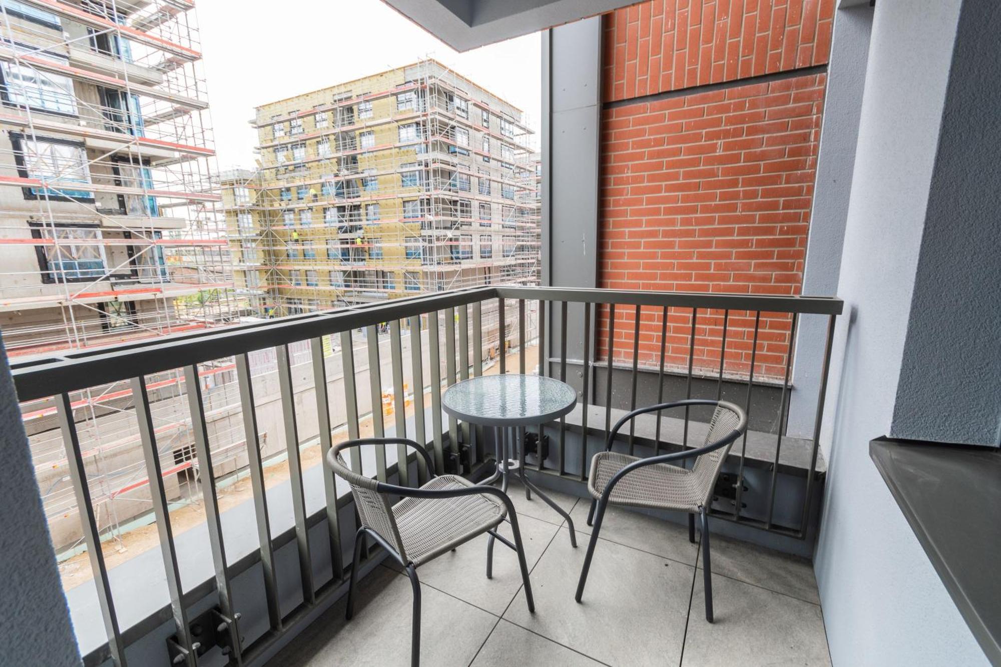 Grand Apartments - Doki Living & Foodhall Gdansk Dış mekan fotoğraf