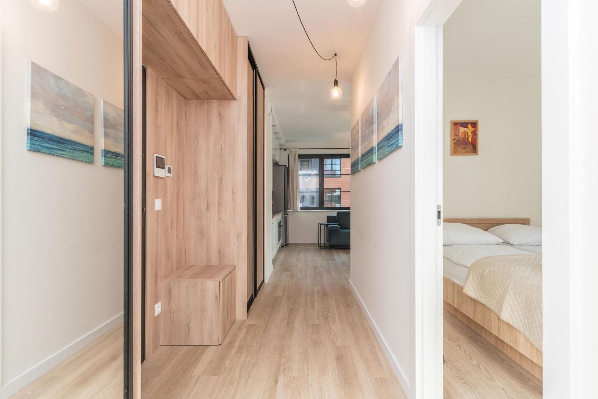 Grand Apartments - Doki Living & Foodhall Gdansk Dış mekan fotoğraf